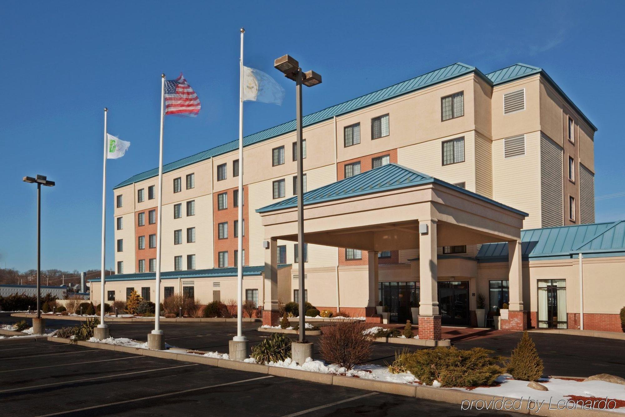 Holiday Inn Express Hotel & Suites Providence-Woonsocket By Ihg Εξωτερικό φωτογραφία