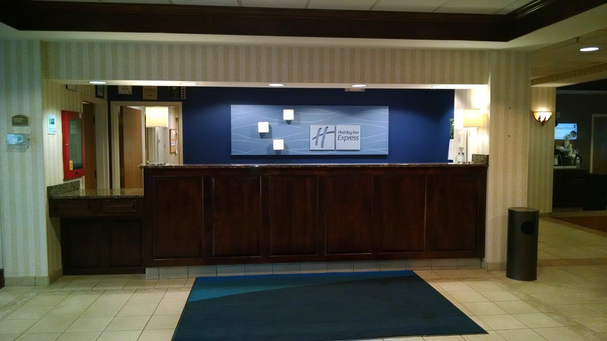 Holiday Inn Express Hotel & Suites Providence-Woonsocket By Ihg Εξωτερικό φωτογραφία